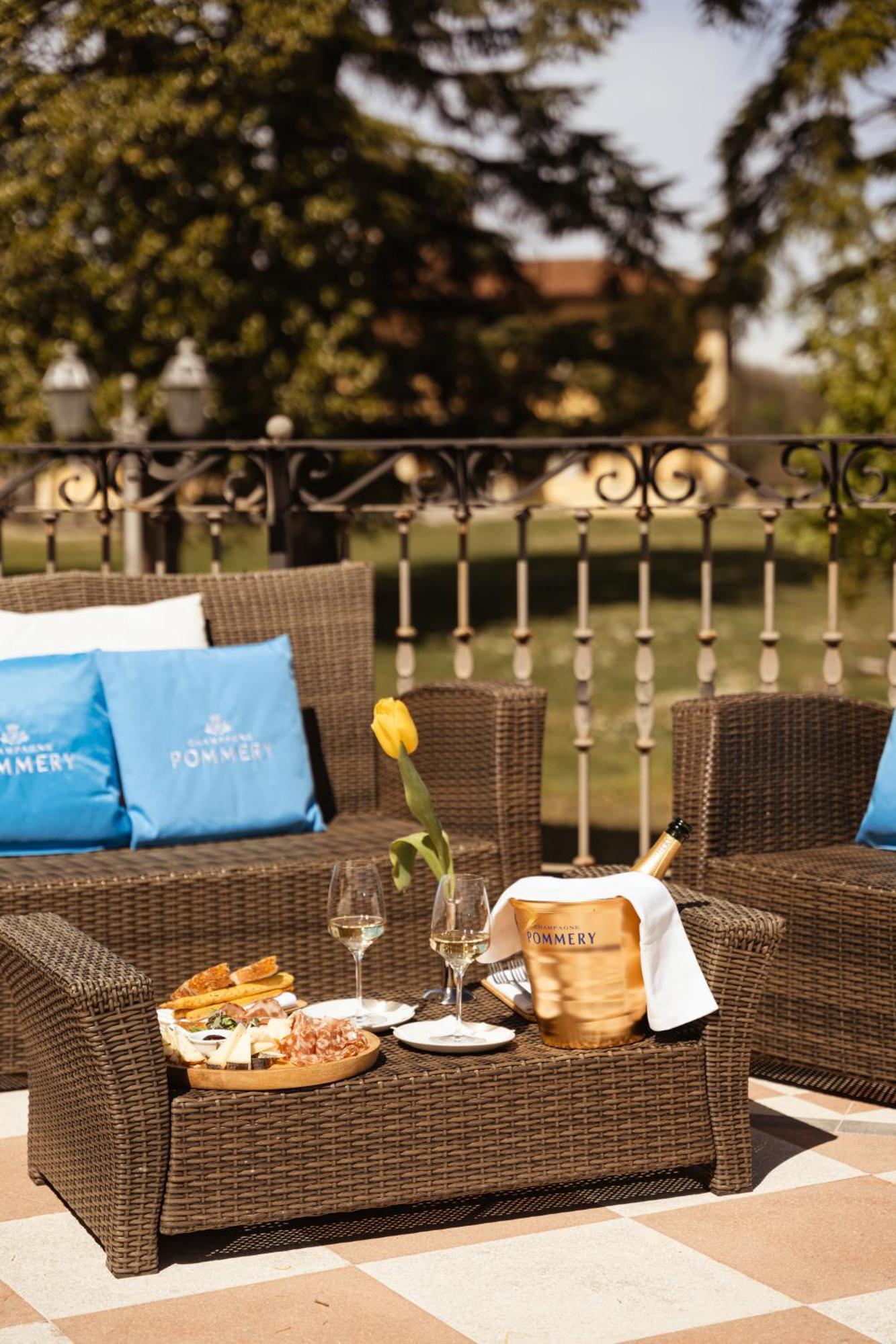 Hotel Villa La Bollina Serravalle Scrivia Kültér fotó